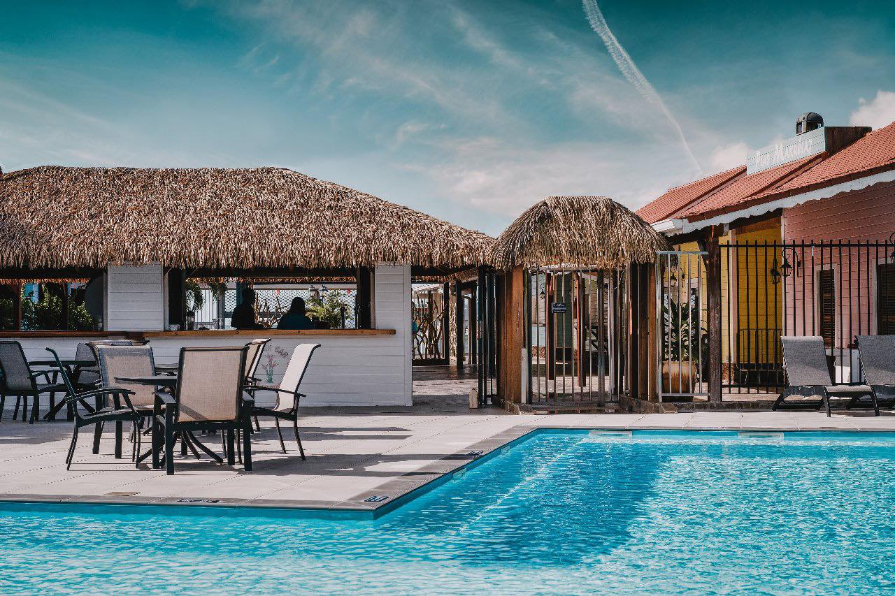 hebergement hotel-le-bambou-piscine martinique