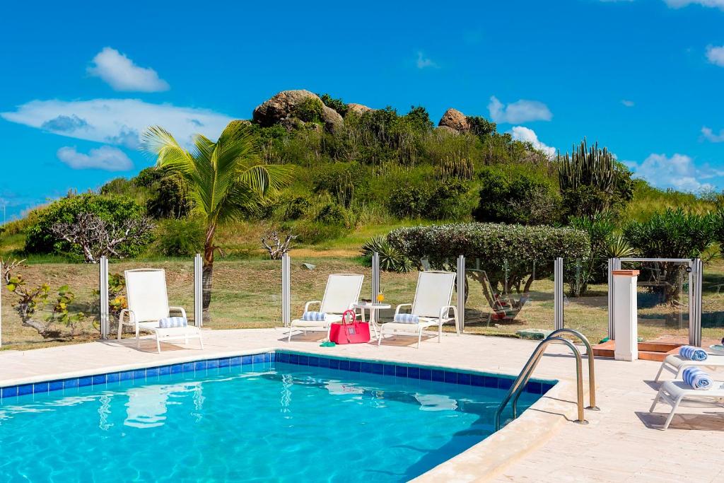 hebergement esmeralda-resort-piscine saint martin