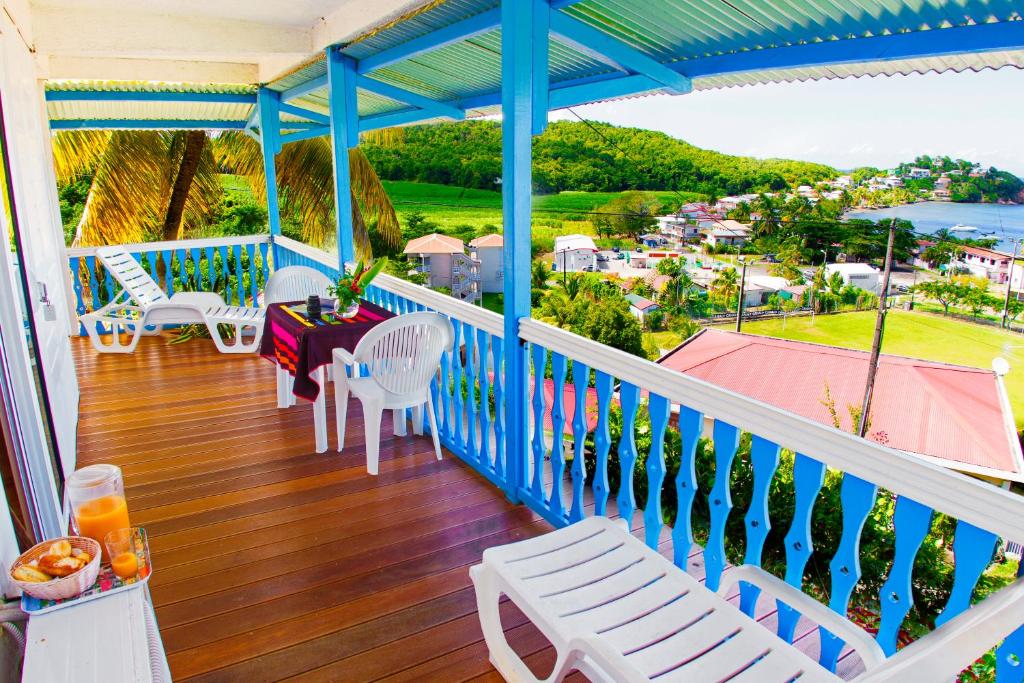 hebergement hotel-le-manguier-terrasse vue mer martinique