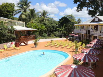 hebergement-hotel-la-maison-creole-piscine-guadeloupe