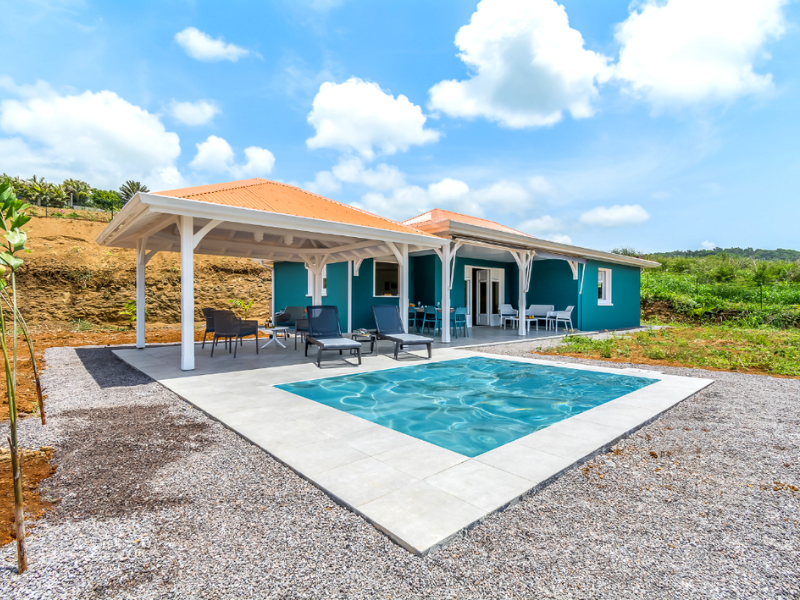 hebergement-villa-2vitropi02-exterieur-martinique